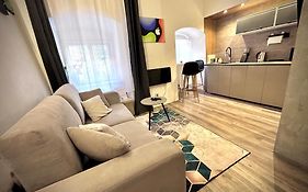 K&H Apartmens Industrial
